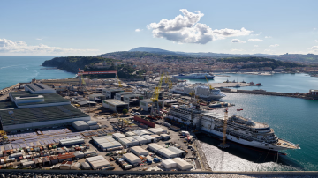 Cruise port
